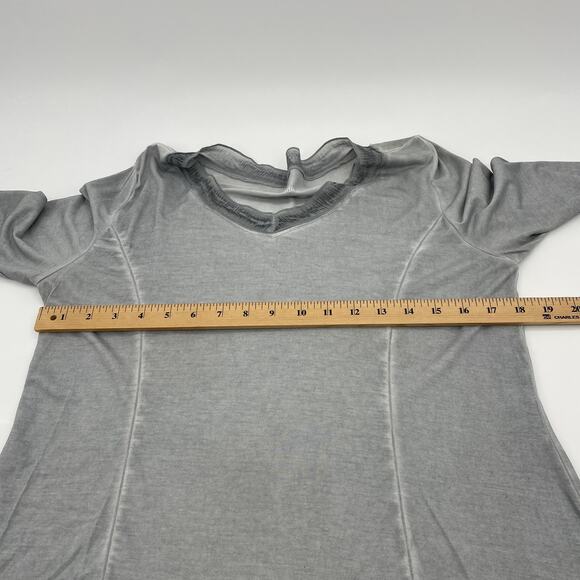 SOFT SURROUNDINGS Womens Grey Tunic Top Size M Contrast Hem 3/4 Sleeve V-Neck - Picture 6 of 7